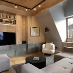 Two Bedrooms Apartament Karpi 120M2