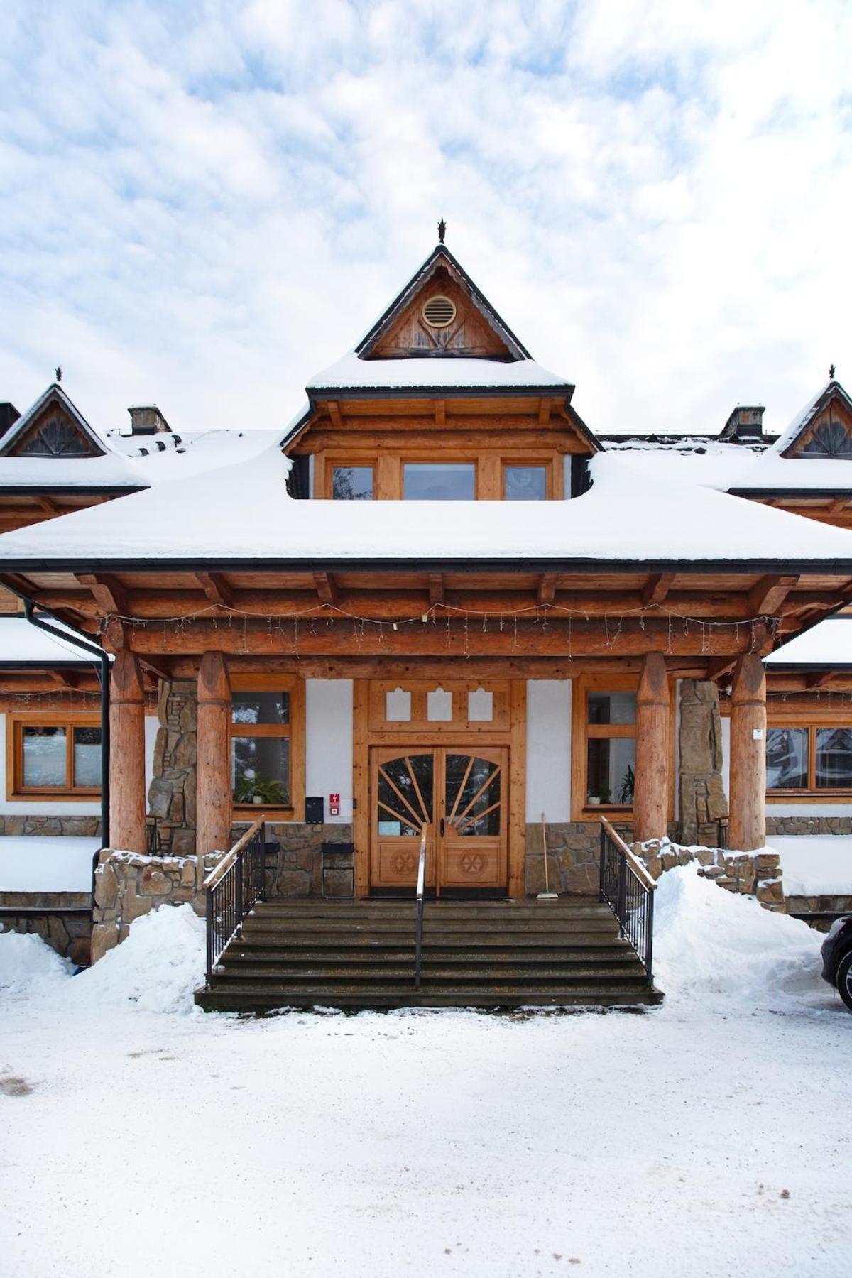 Two Bedrooms Karpi 120m2 Apartament Zakopane